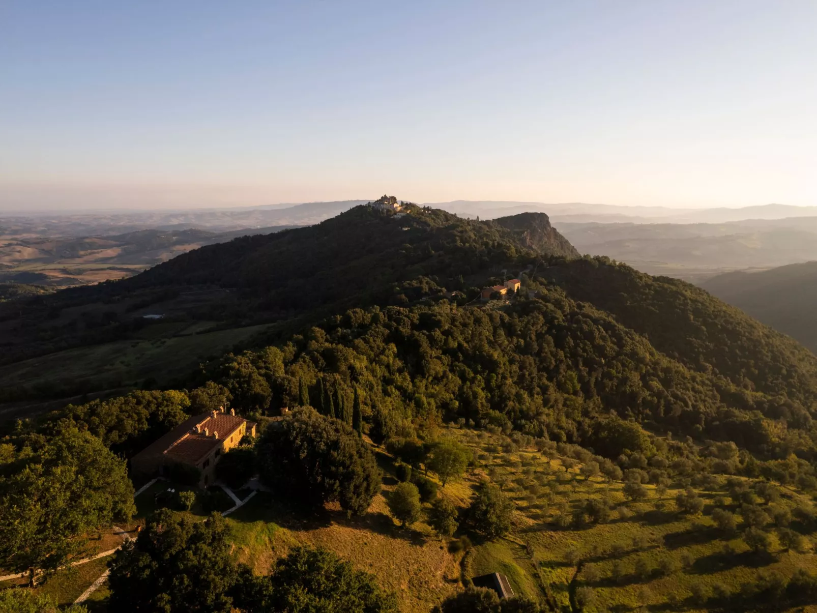 Landgut mit eigenem Parkplatz-Buiten