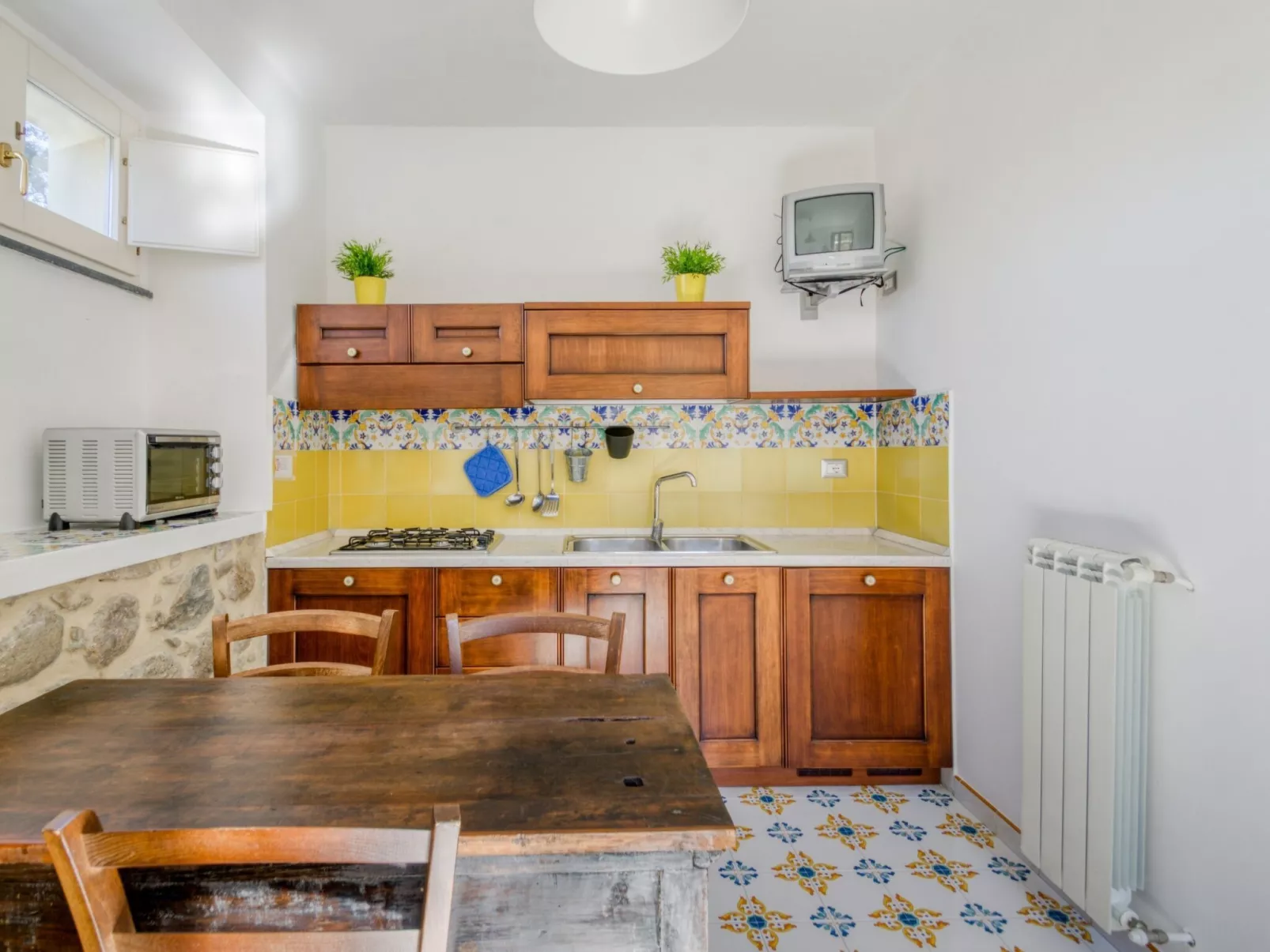 Il Vicolo - Zweizimmerwohnung im Zentrum von Ceraso mit Küche und Terrasse, bis-Binnen