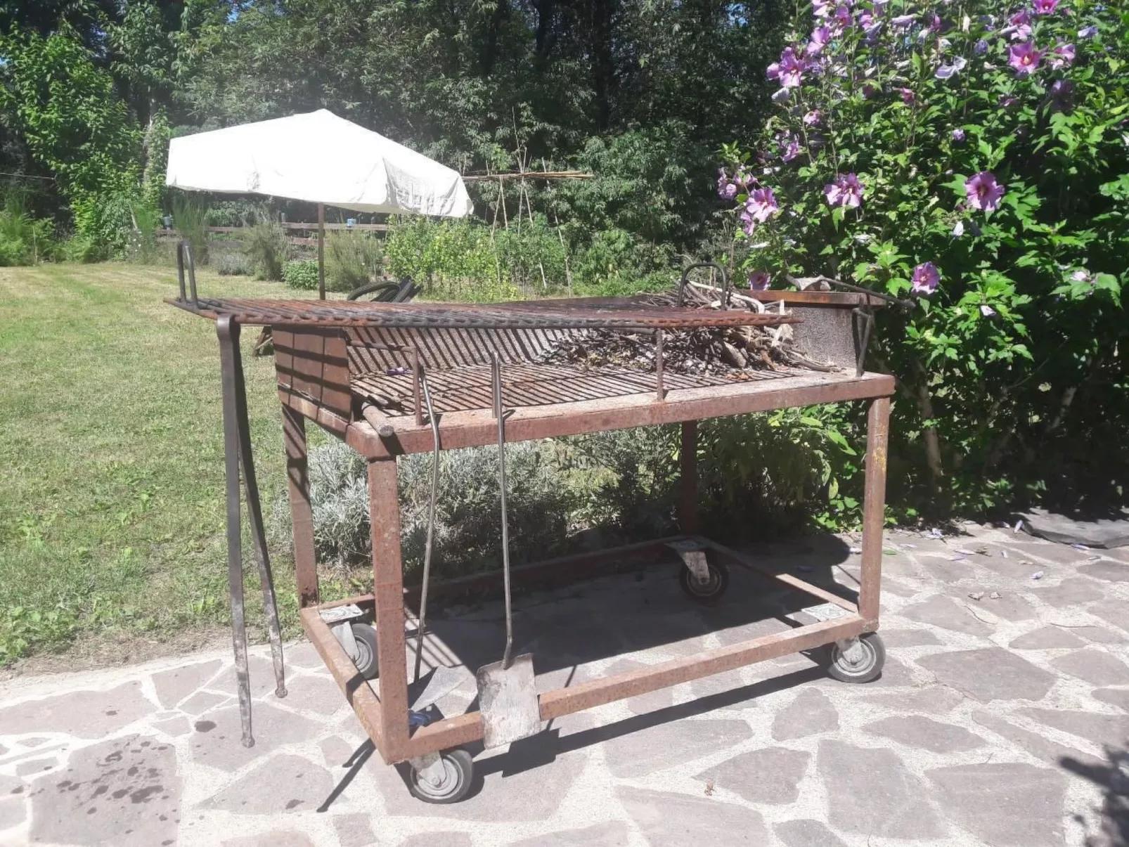 CasaMasa' Wohnung mit Bergblick-Buiten