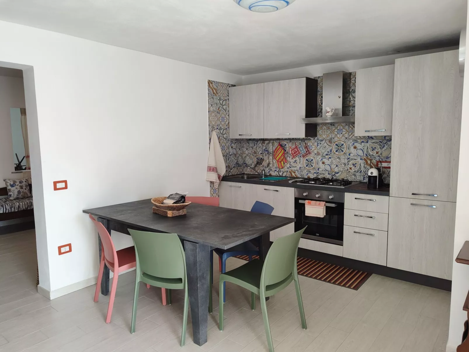 'Von Tziu Efisiu'-Image-tags.info