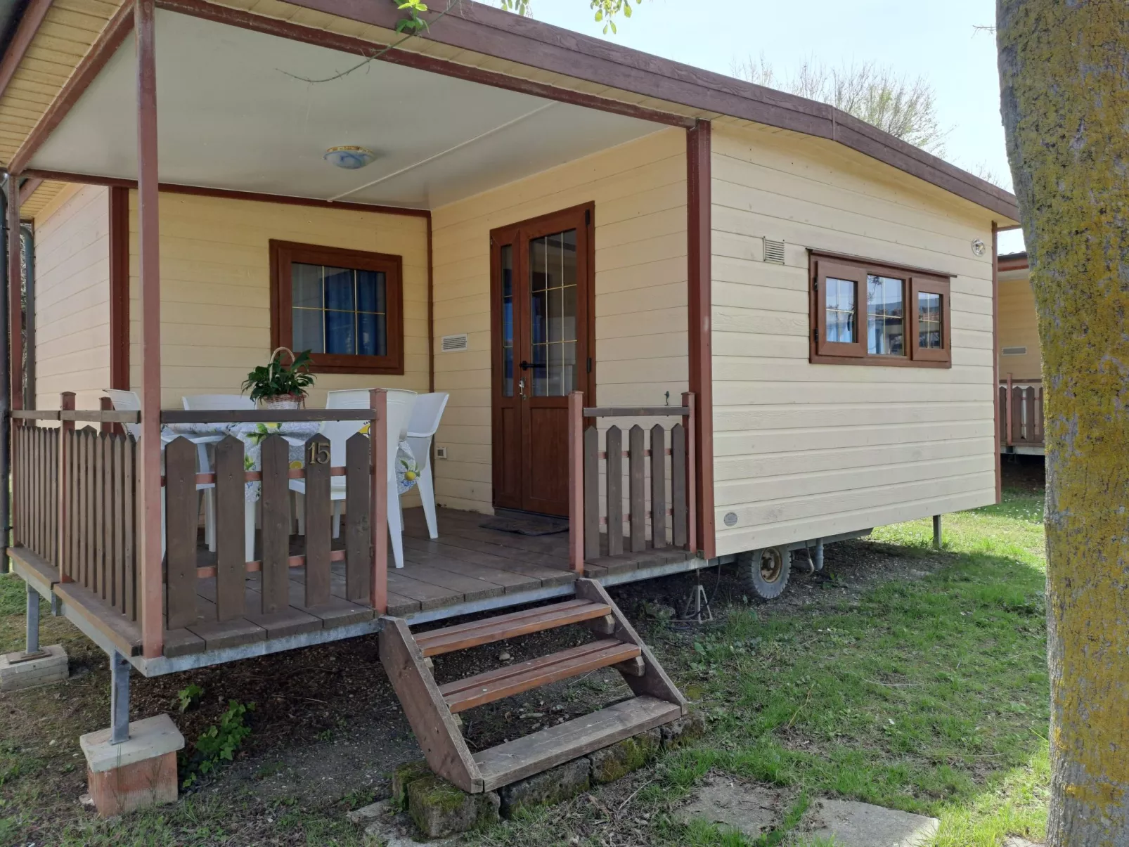 Onda su onda von Holiday World-Buiten