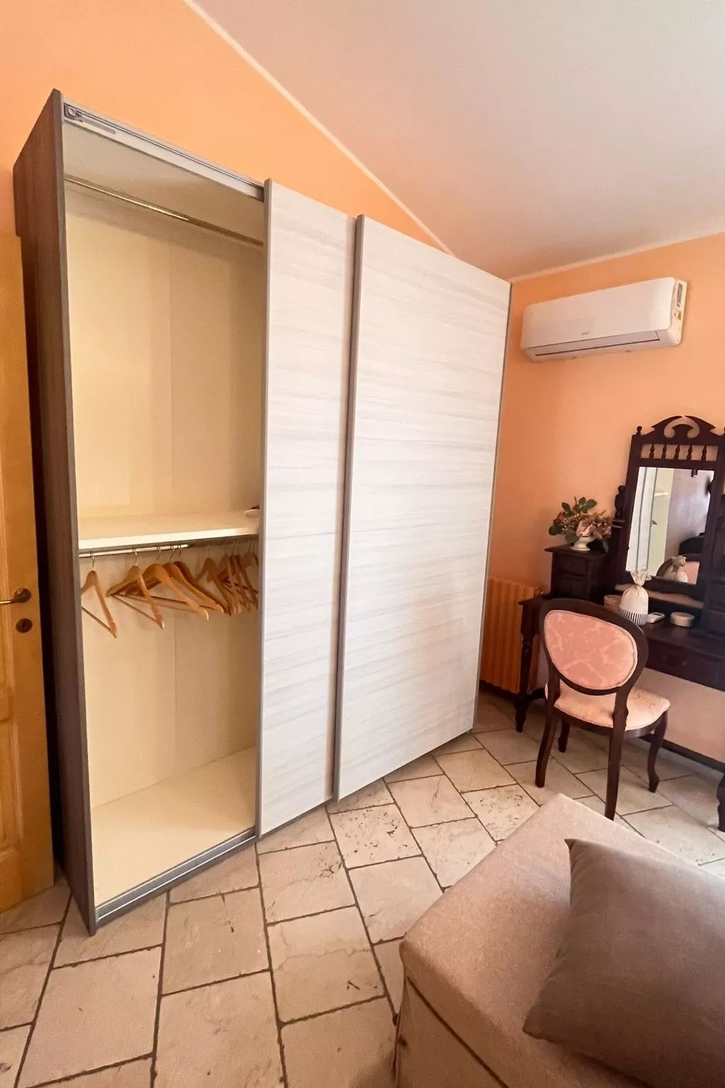 Luxuriöse Gartenvilla-Image-tags.info