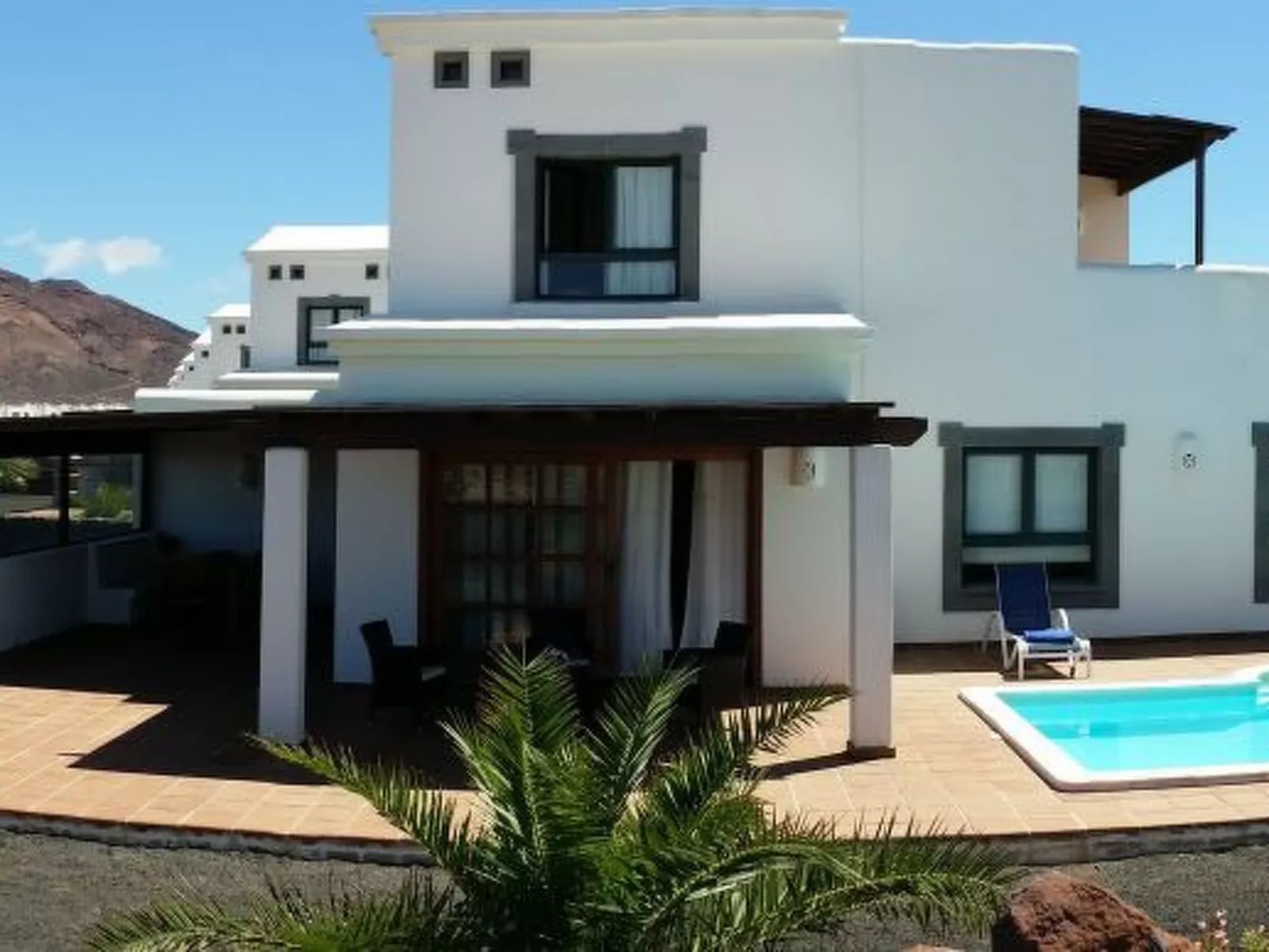 In Yaiza mit Großem Balkon-Buiten