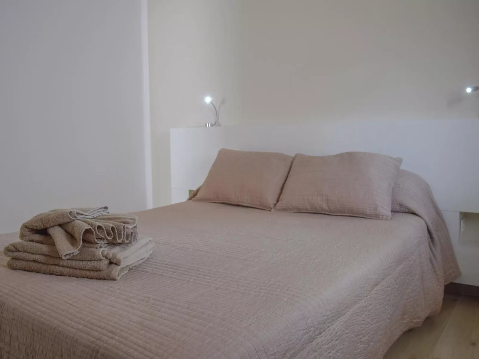 Apartamento con terraza-Binnen