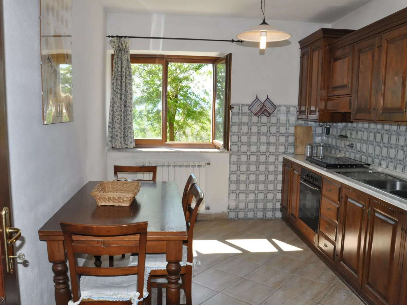 In Acquapendente mit Großem Garten - Binnen