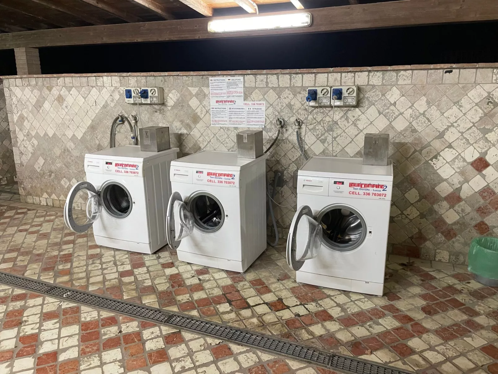 Mobilheim am Meer in der Toskana in der Nähe von Pisa, Lucca-Image-tags.info