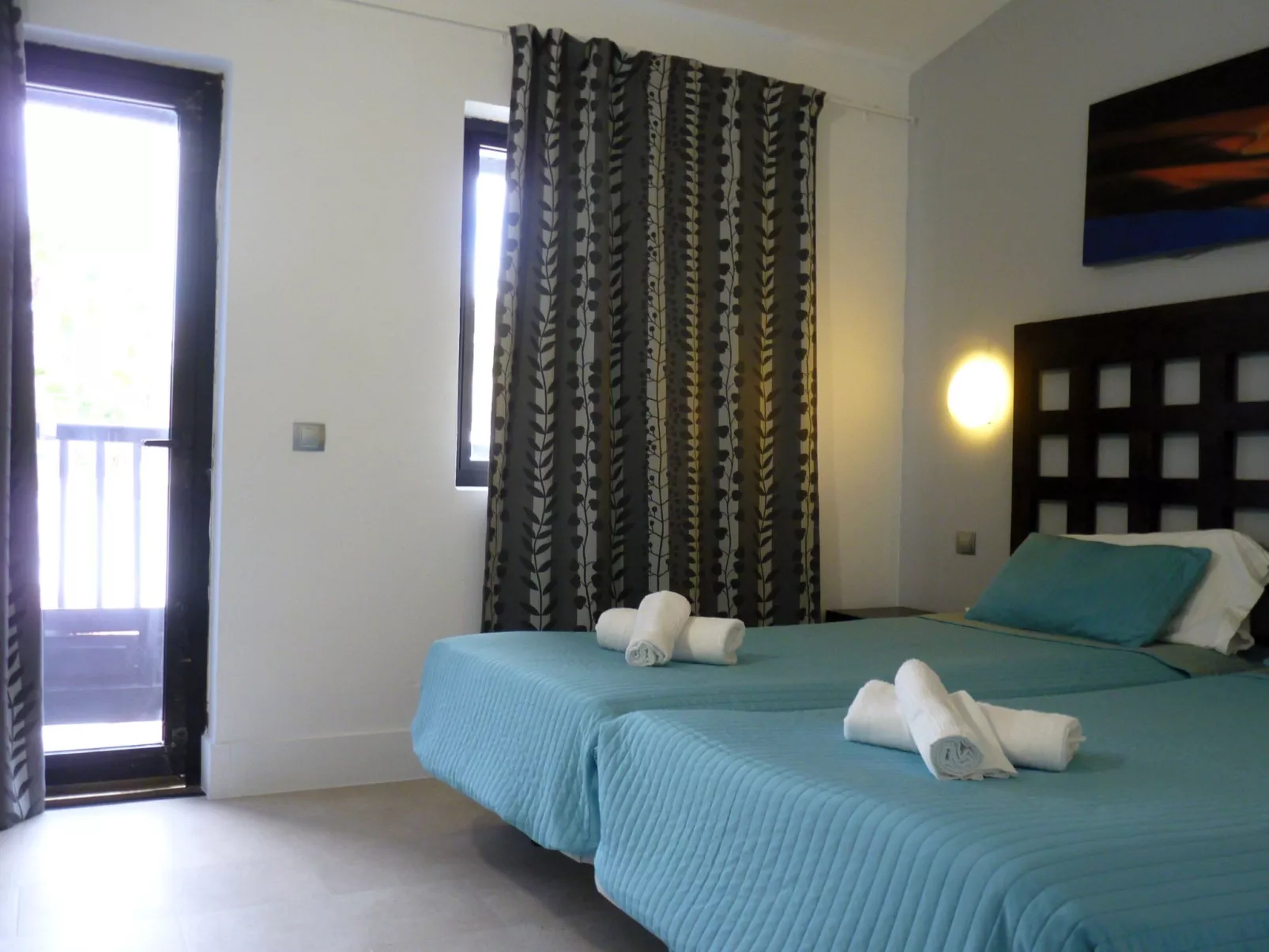 Drean on the Beach, erste Linie am Meer -Garten-Binnen