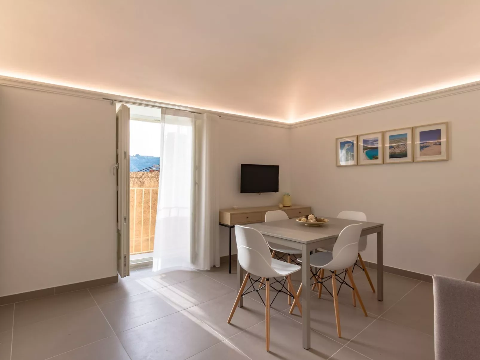 Großes Appartement in Ragusa mit Kleinem Balkon-Image-tags.info