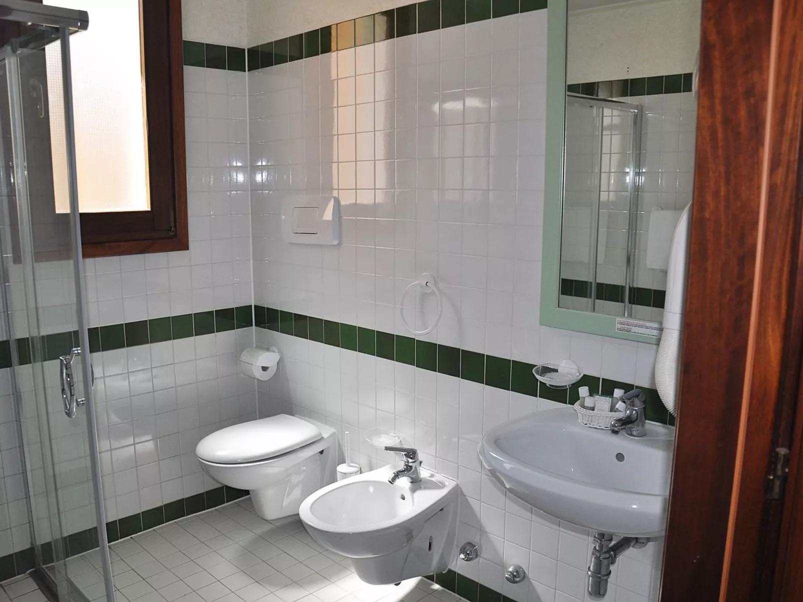 Apt. Eldi 1A, mit gemeinsamem Schwimmbad-Image-tags.info