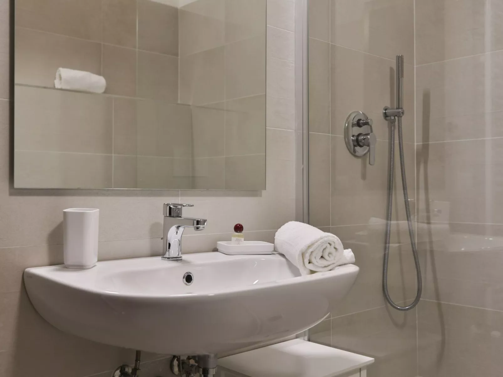 Große Wohnung mit 3 Schlafzimmern und 4 Bädern-Binnen