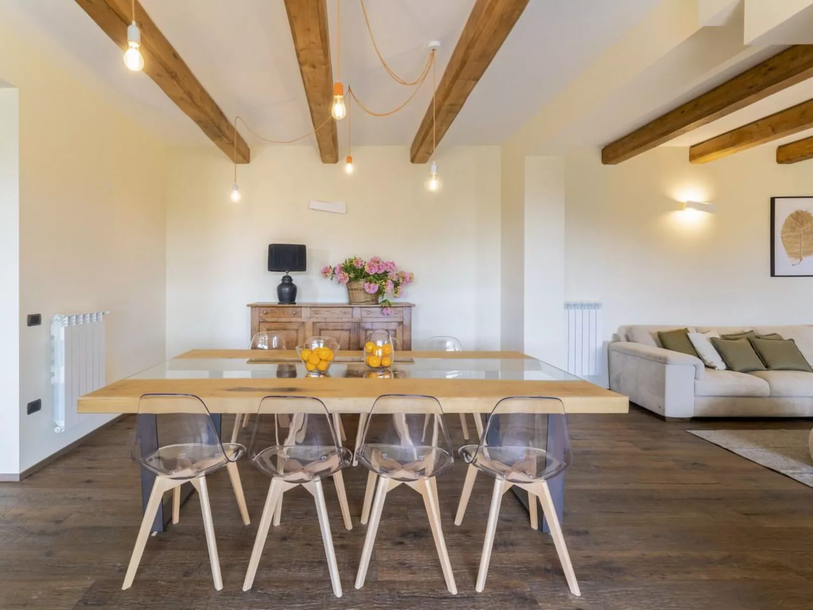 Wunderschöne Villa mit privatem Pool und Whirlpool-Binnen