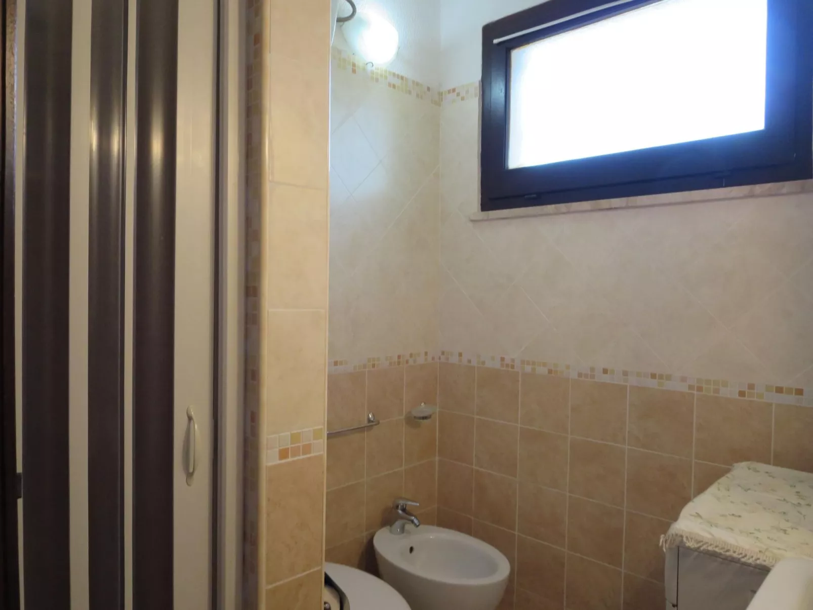 Trilo Mulbery mit großem Garten-Binnen