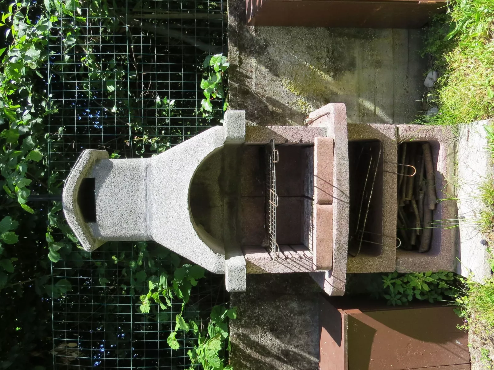 Villa im Grünen in Riva del Garda mit Garten-Buiten