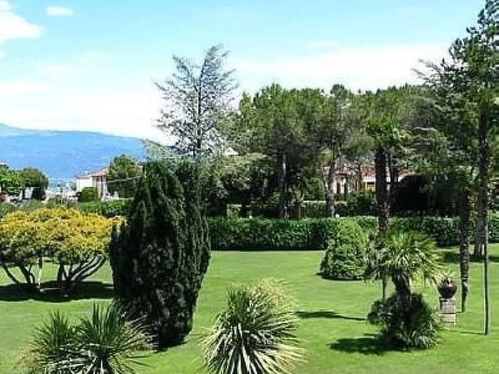 Studio in Strandnähe-Buiten