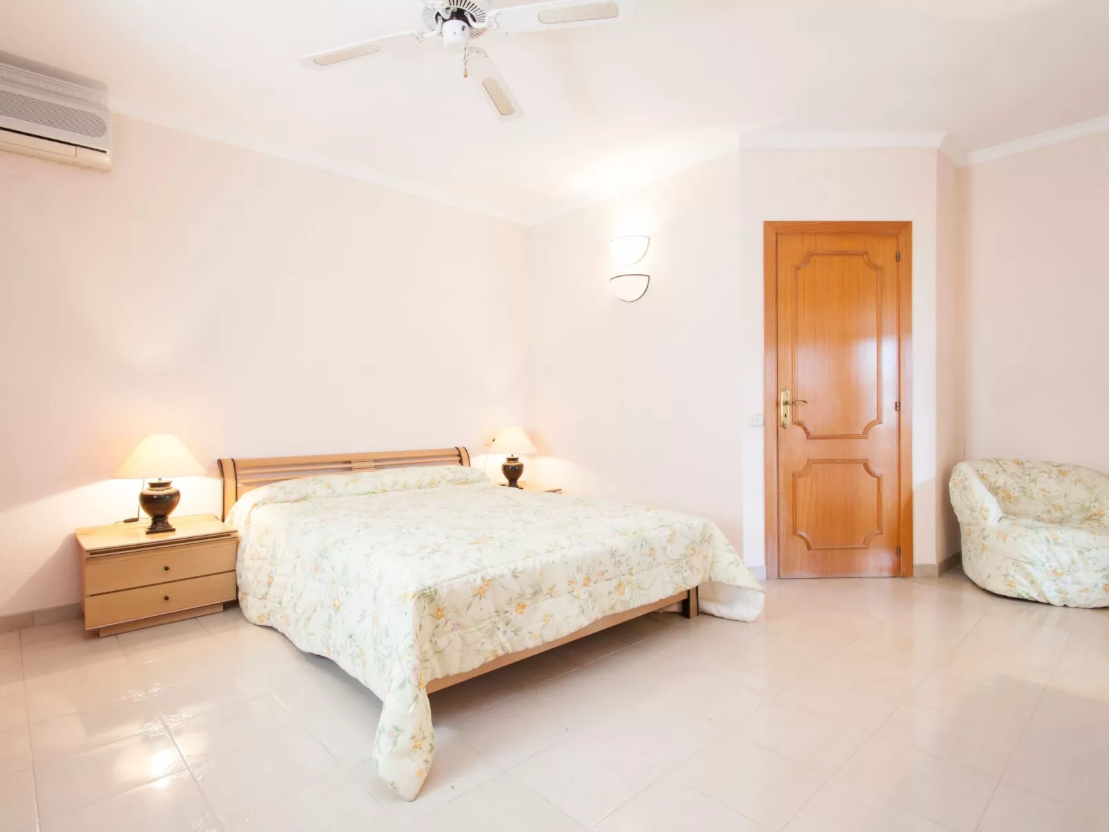 Ferienvilla "Costa d'en Blanes".-Binnen