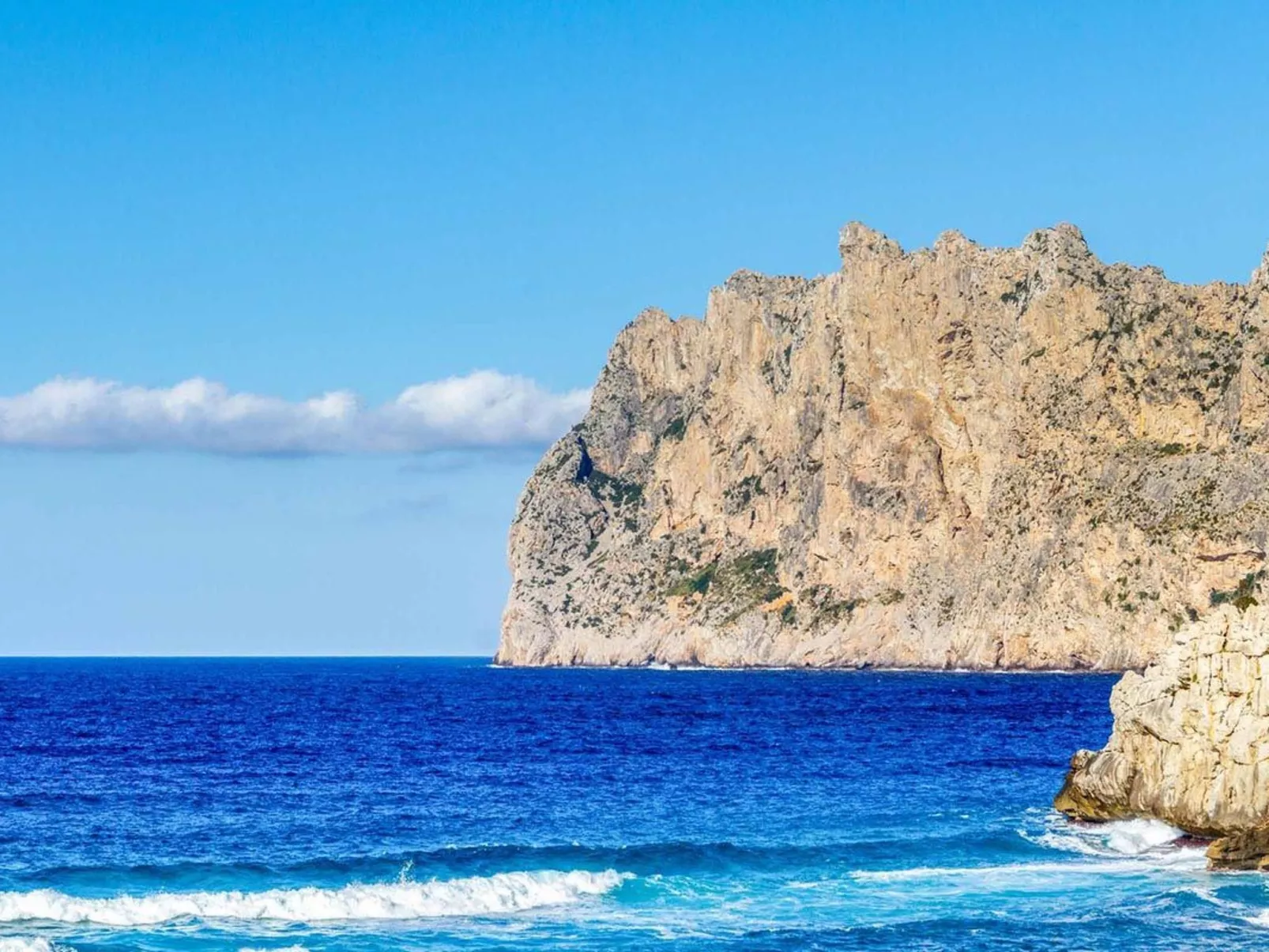 Schöne Villa im Zentrum von Cala Sant Vicenç-Image-tags.info