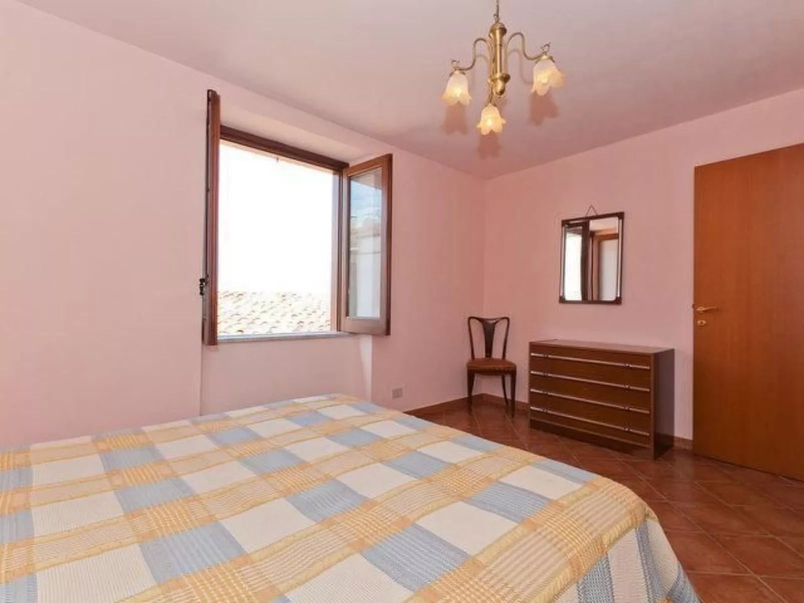 Terrasse des Zentrums-Binnen