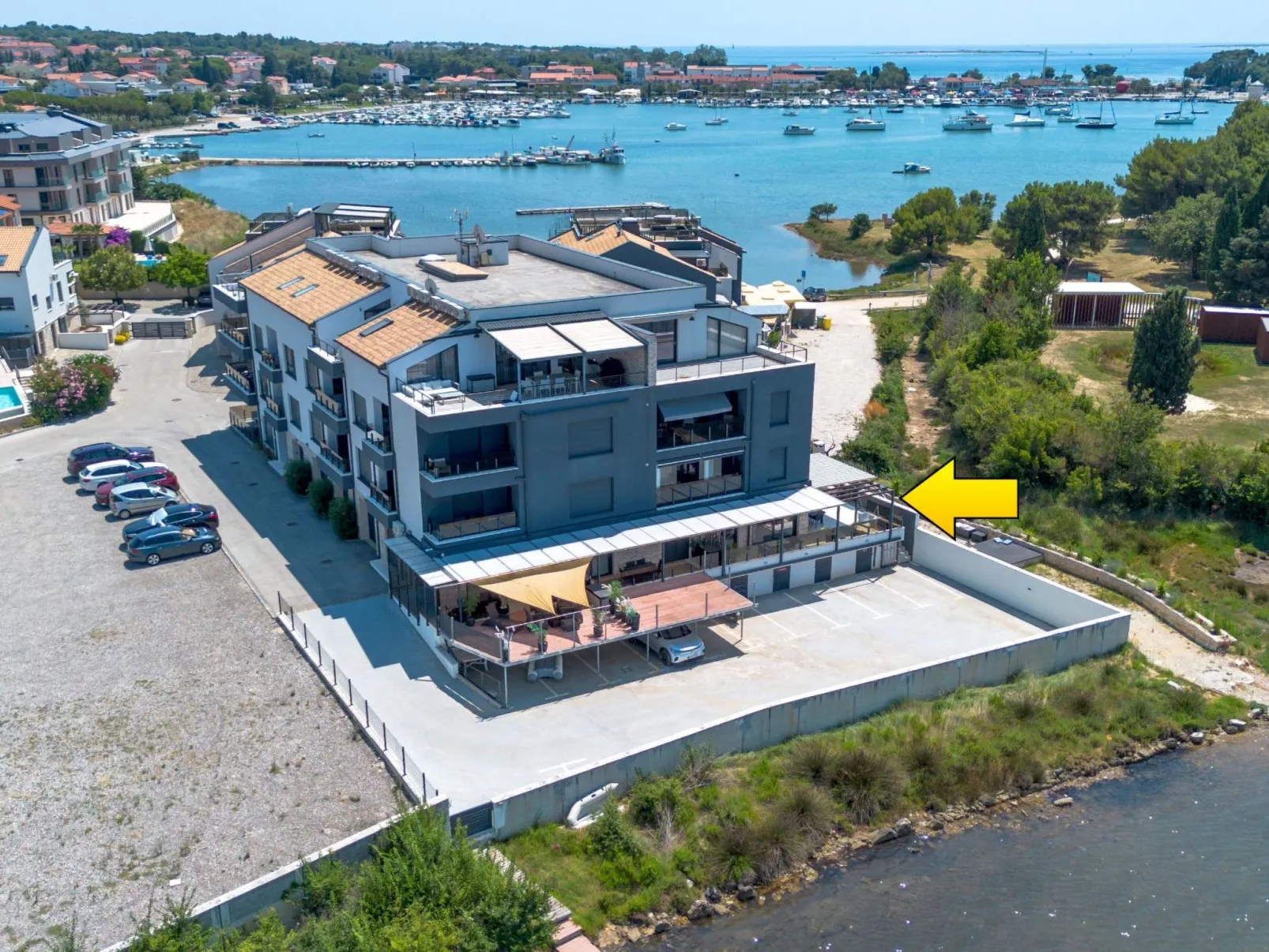 Für 4 Personen ca. 80m, in Medulin-Image-tags.info