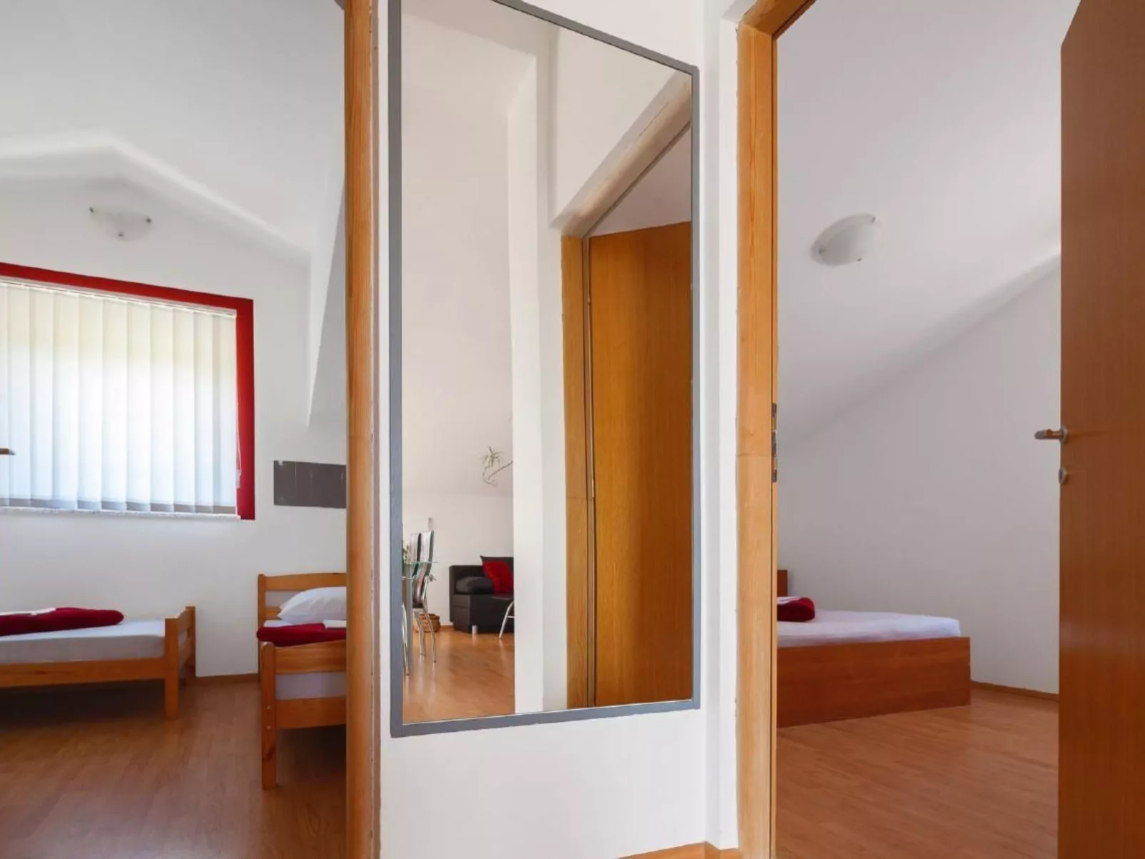 Moderne Ferienwohnung mit jacuzzi-Binnen