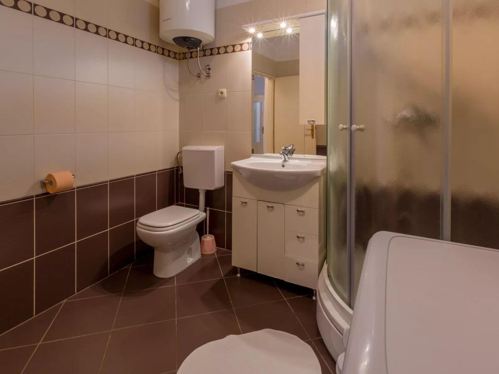 Schönes Appartement mit Terrasse-Binnen