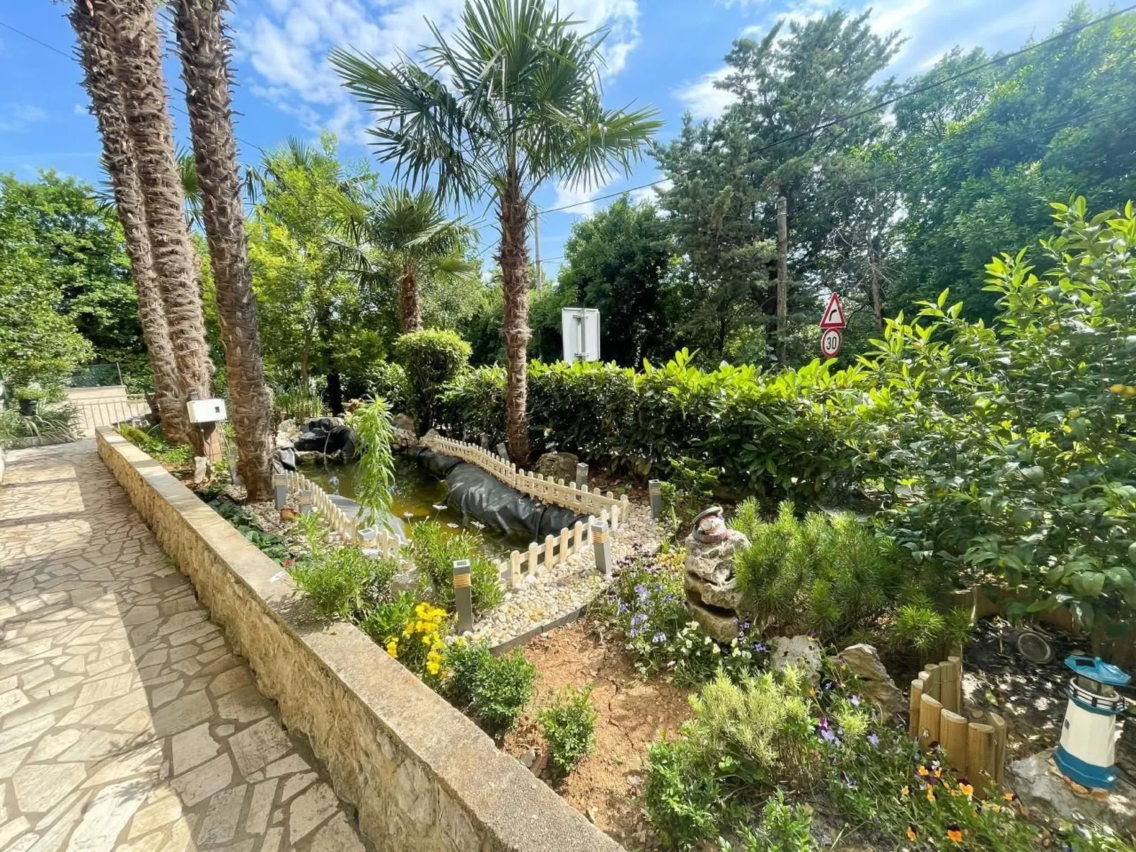 Oaza-Image-tags.info