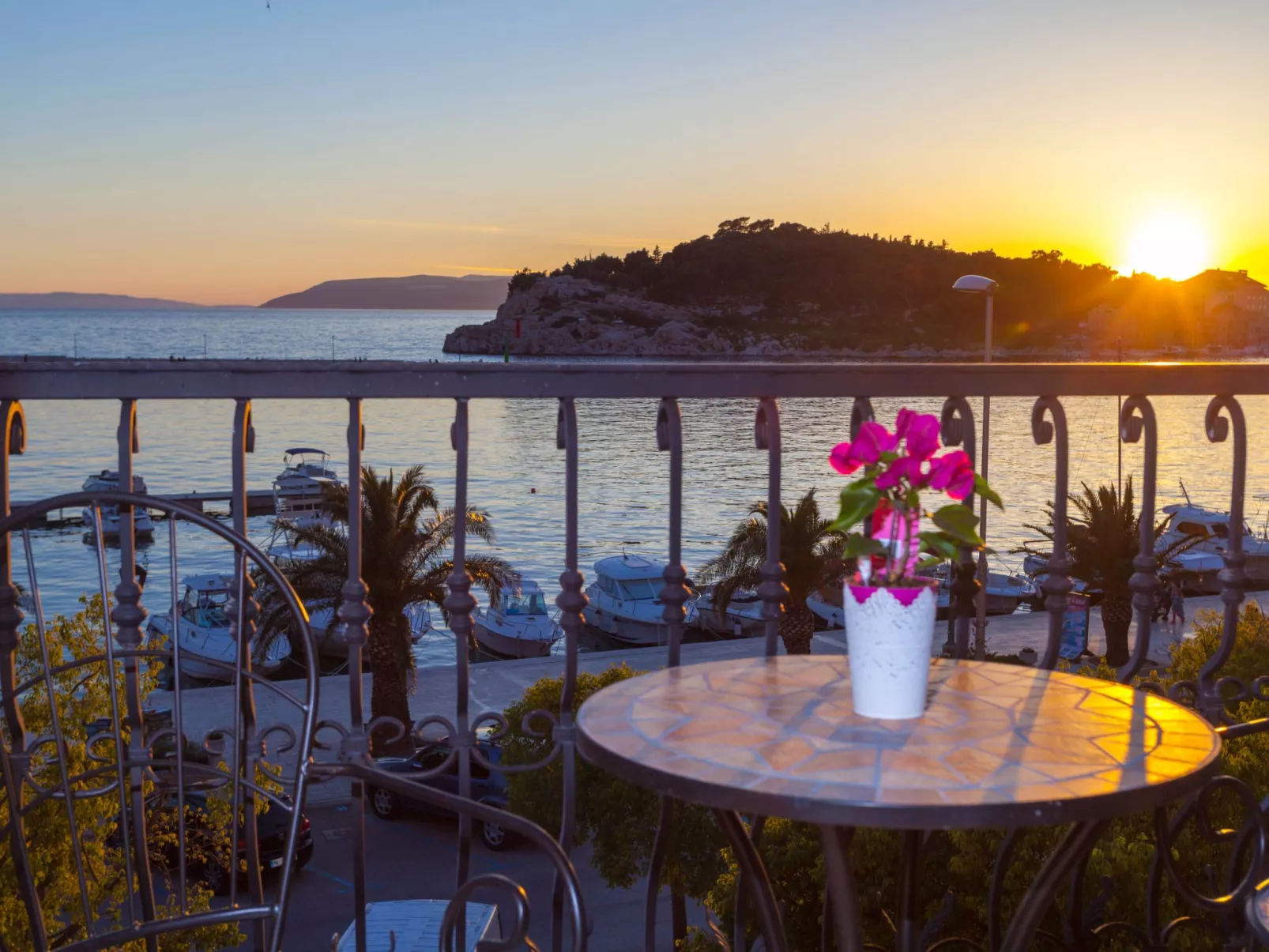 Wohnung "Slavija" mit Whirlpool-Buiten