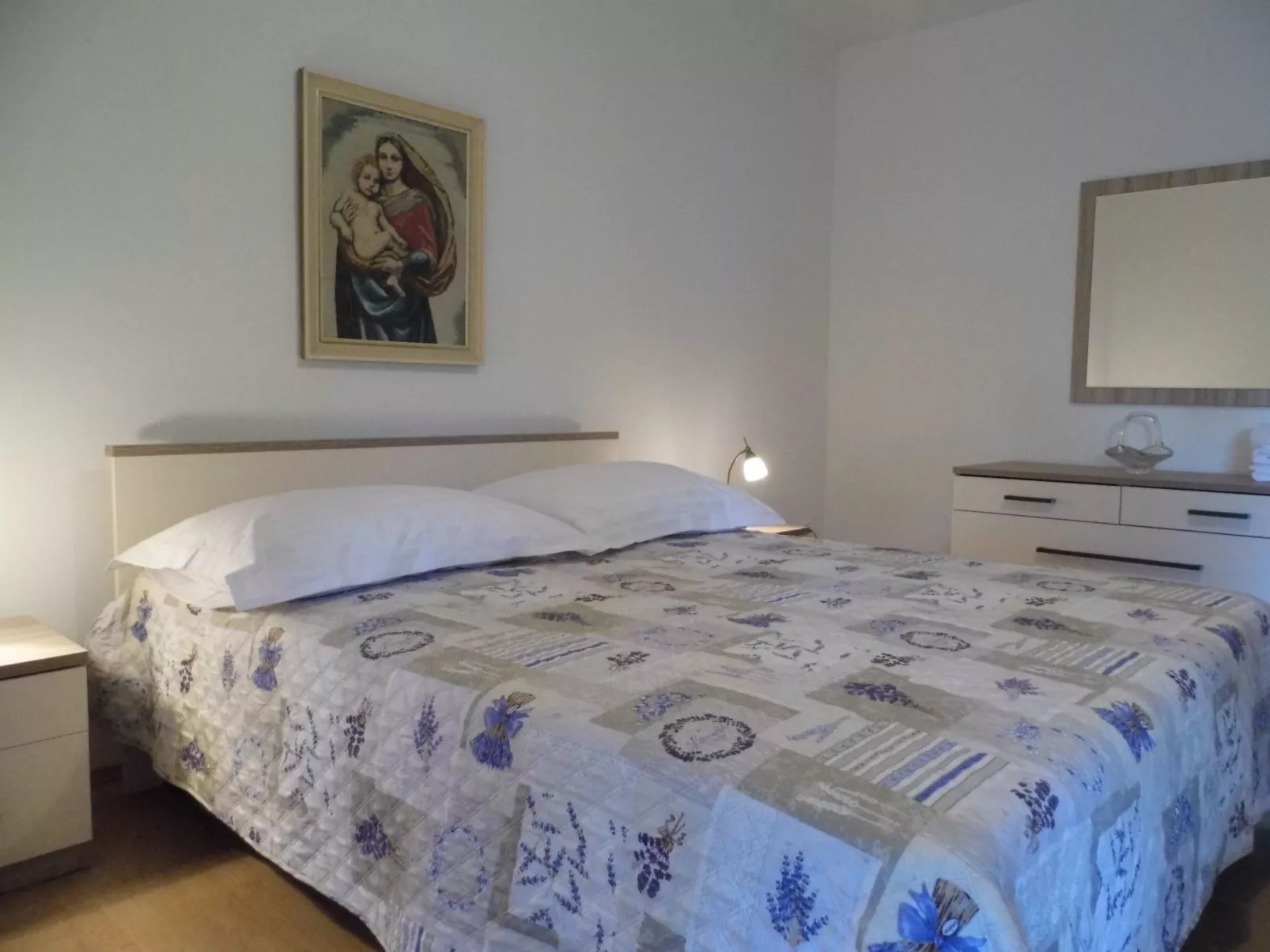 Wohnung "Nada" mit Terrasse-Binnen