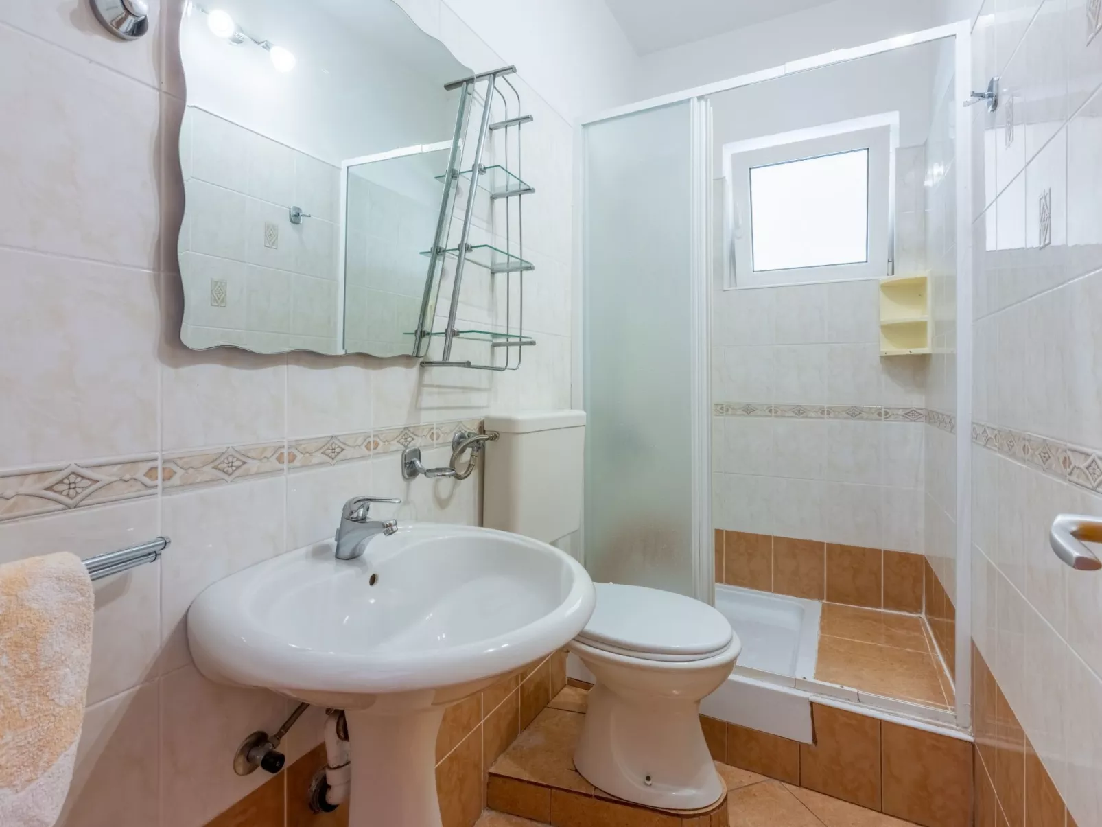 Studio-Apartment mit Meerblick - Binnen