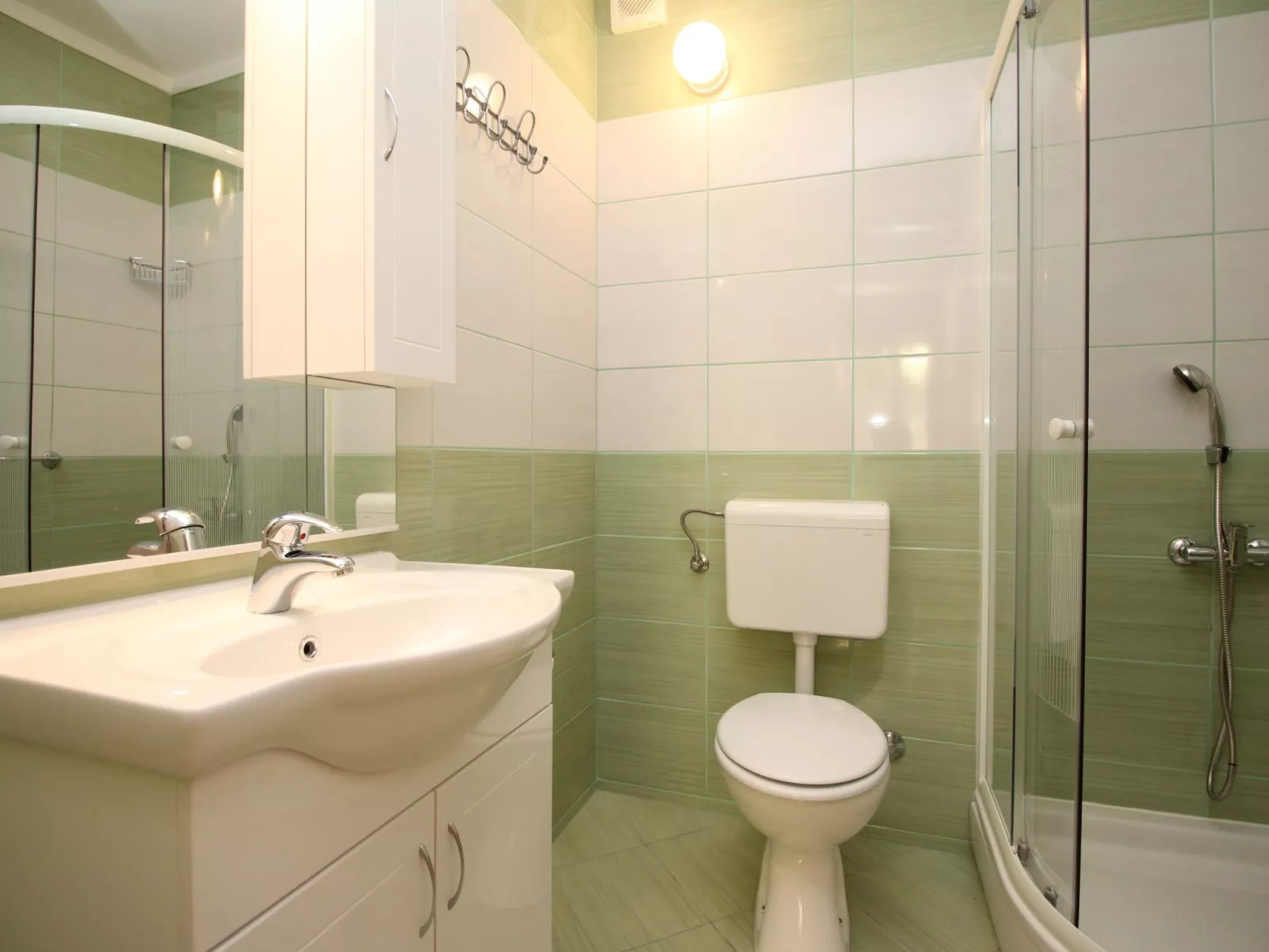 Charmante Wohnung in Baška mit Eigener Terrasse-Binnen