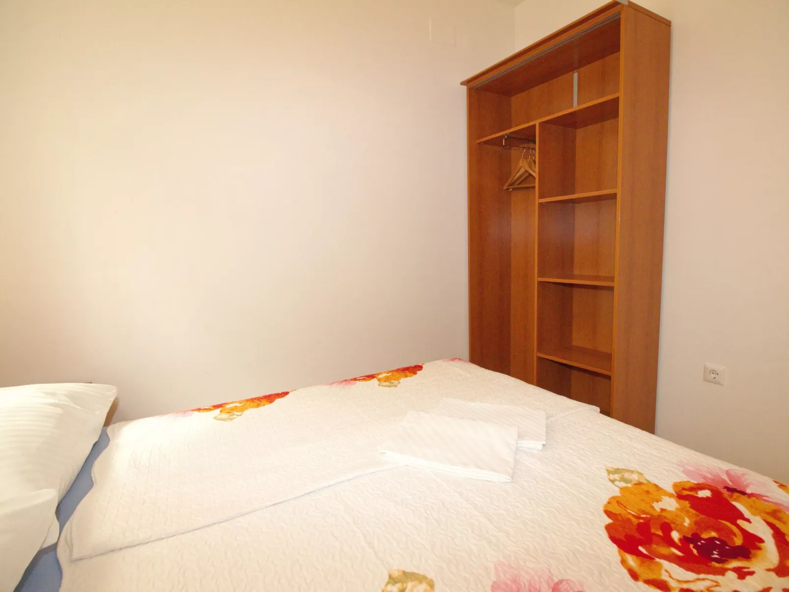 In Baška mit Eigenem Balkon-Binnen