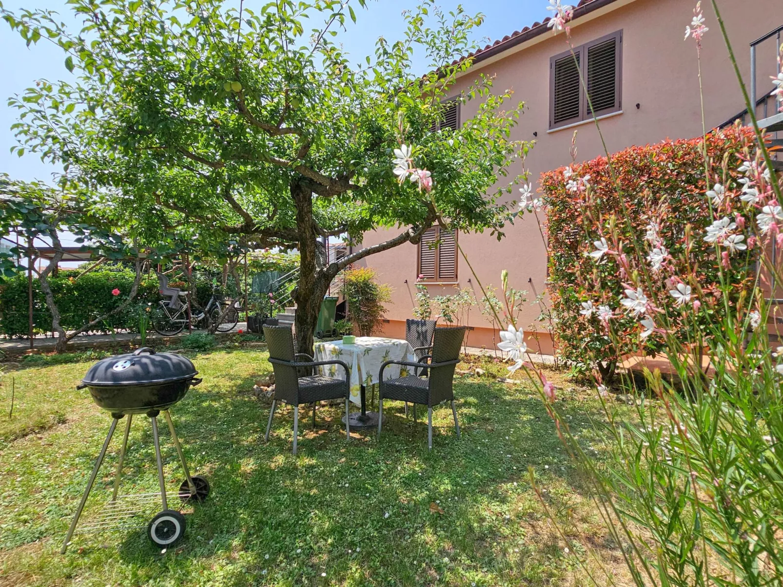 Appartement mit Terrasse für 2 Personen-Buiten