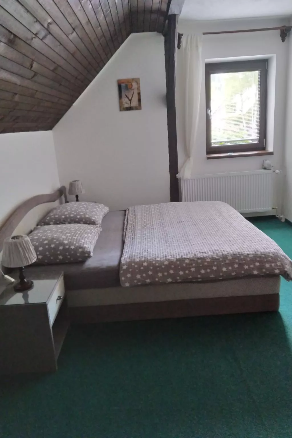 Mit solarbeheiztem Außenpool und Sauna-Binnen