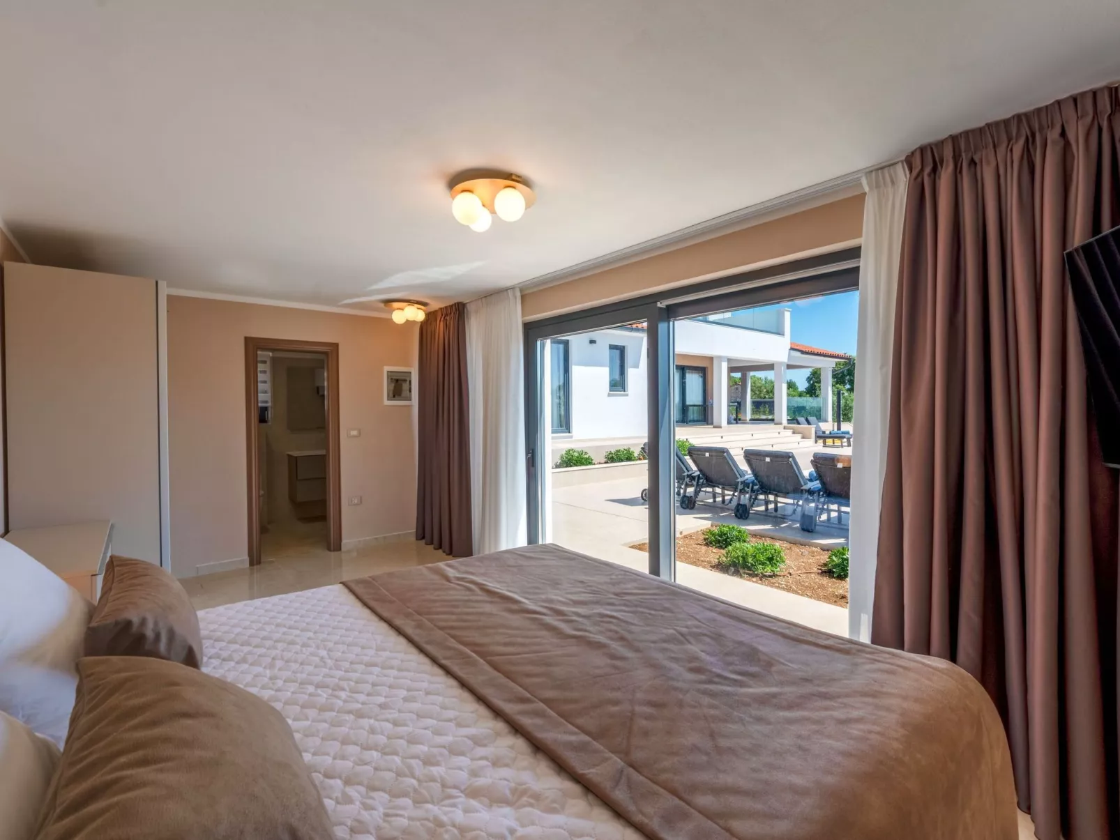 Villa Astrid 5 Sterne-Image-tags.info