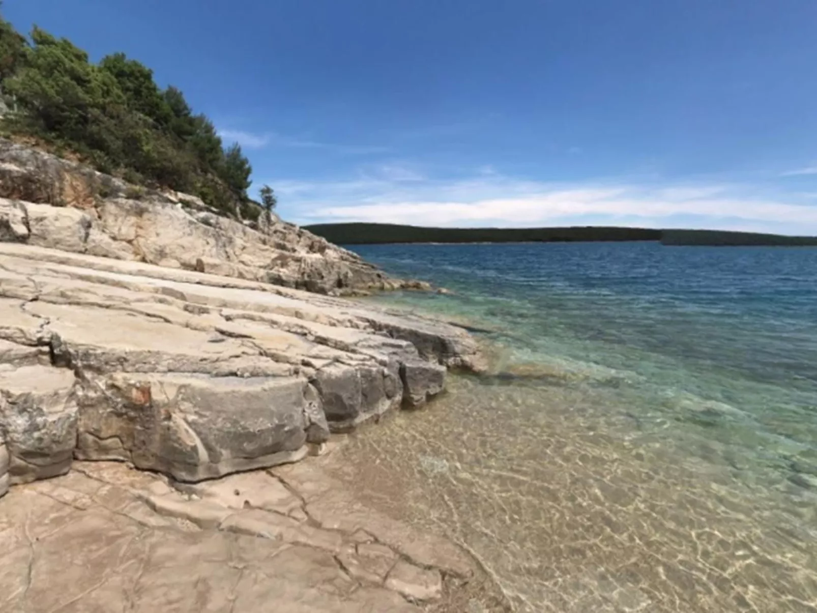 Villa LETICIJA - Luxusvilla mit beheiztem Pool, Sauna, Fitness & Grillplatz in-Buiten