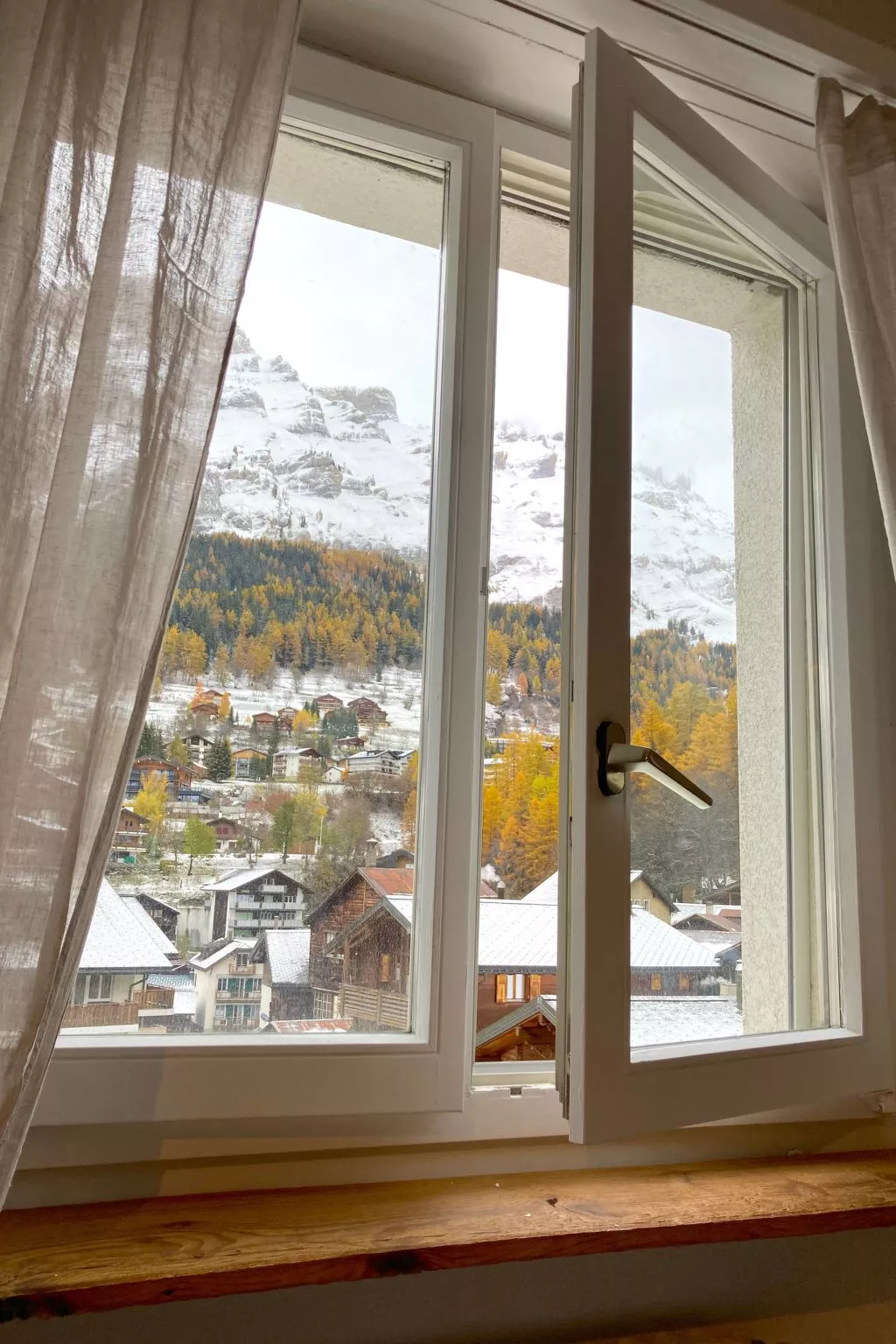 Geräumiges 3.5-Zimmer - Zentral - Balkon - Haus Dala-Buiten