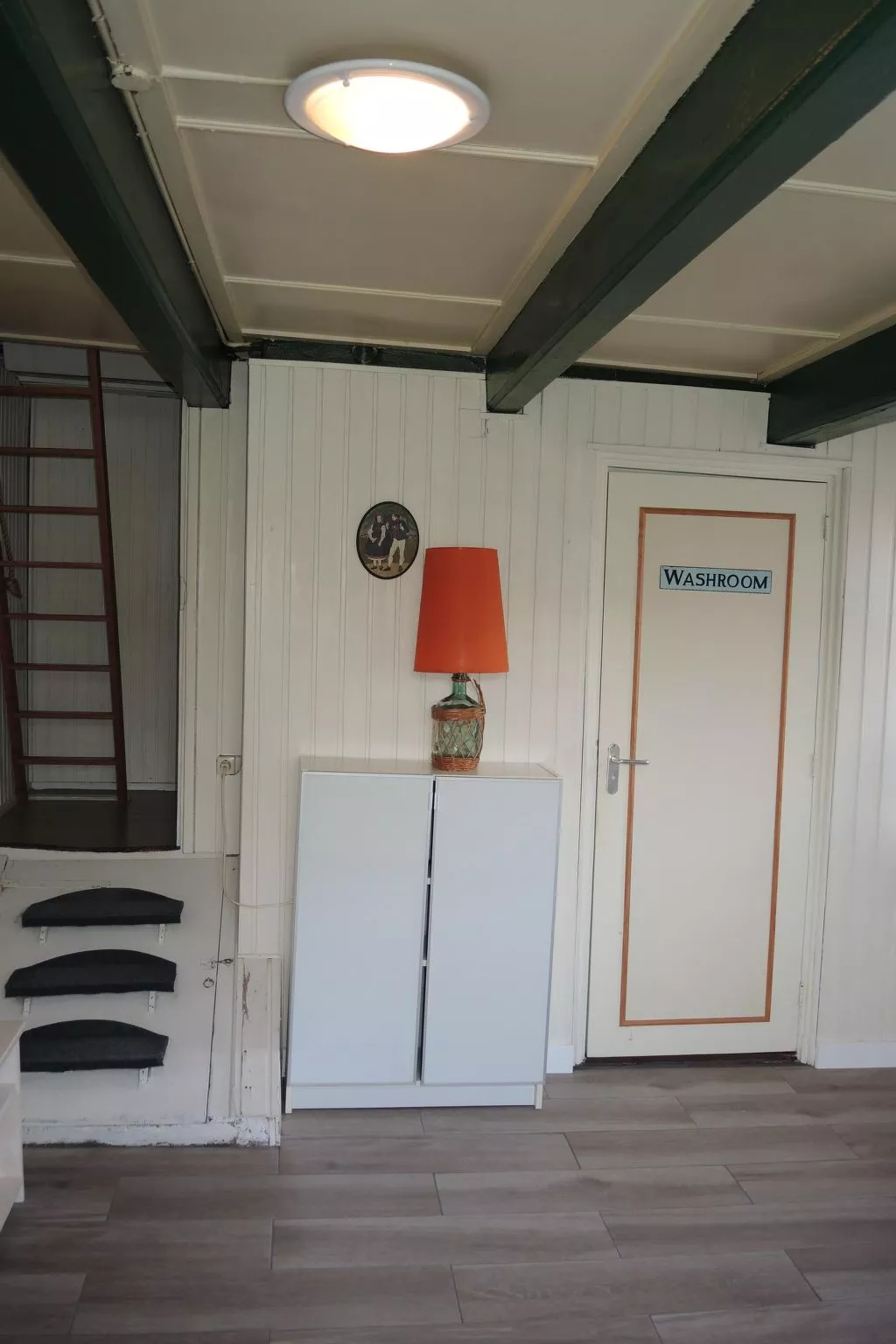 Charmantes Ferienhaus in Gapinge mit Großem Garten-Binnen