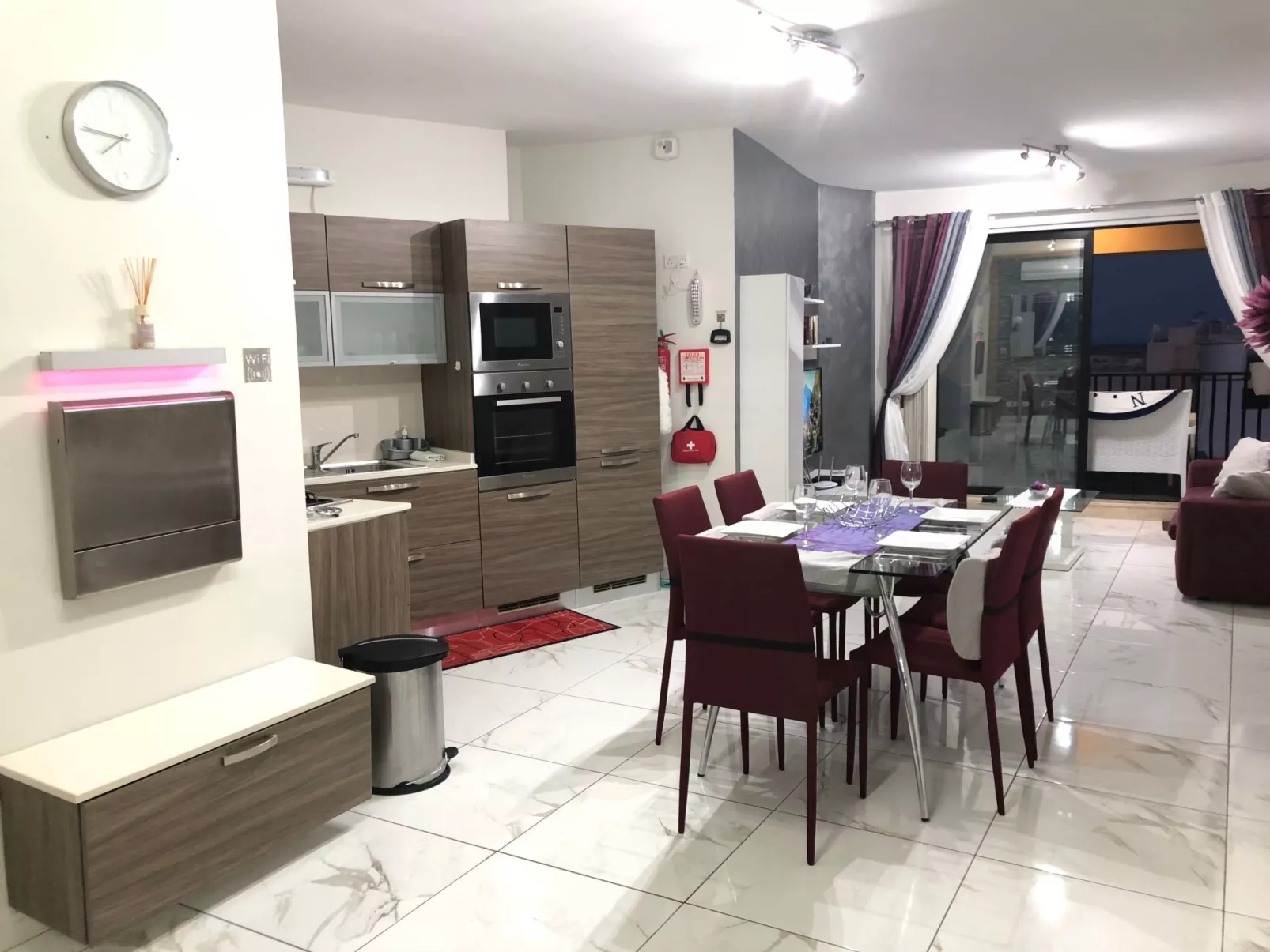 Gemütliche Ferienwohnung mit Meerblick-Binnen