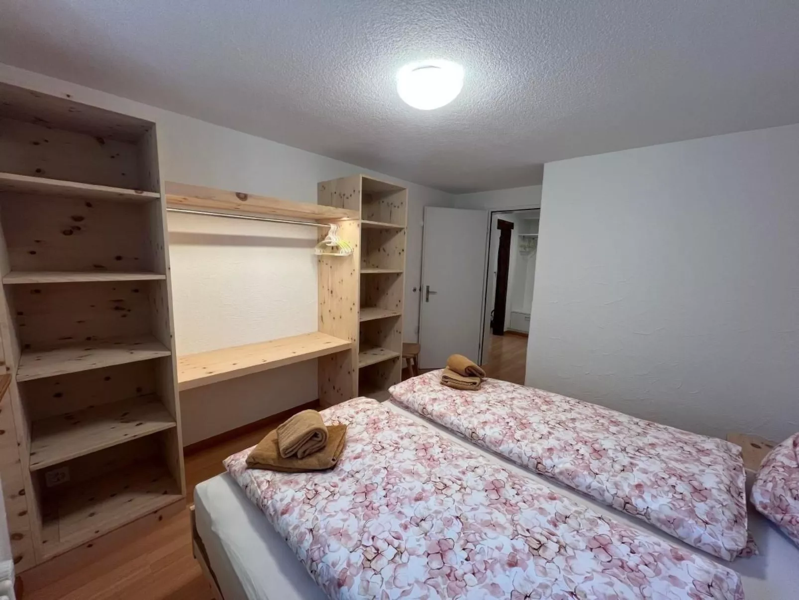 Chesa Fischer / Wohnung Palü / ÖV-Inklusive-Binnen