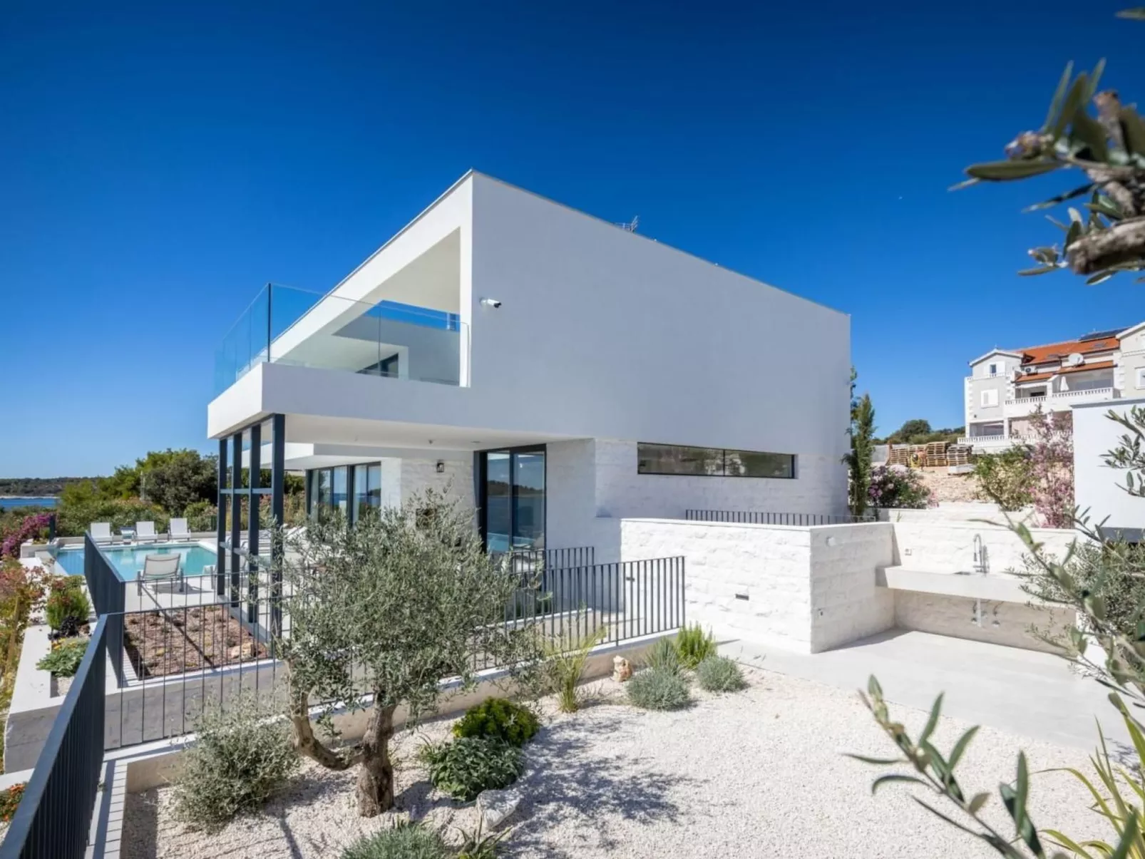 Schöne Villa Marvella für 10 Personen-Buiten