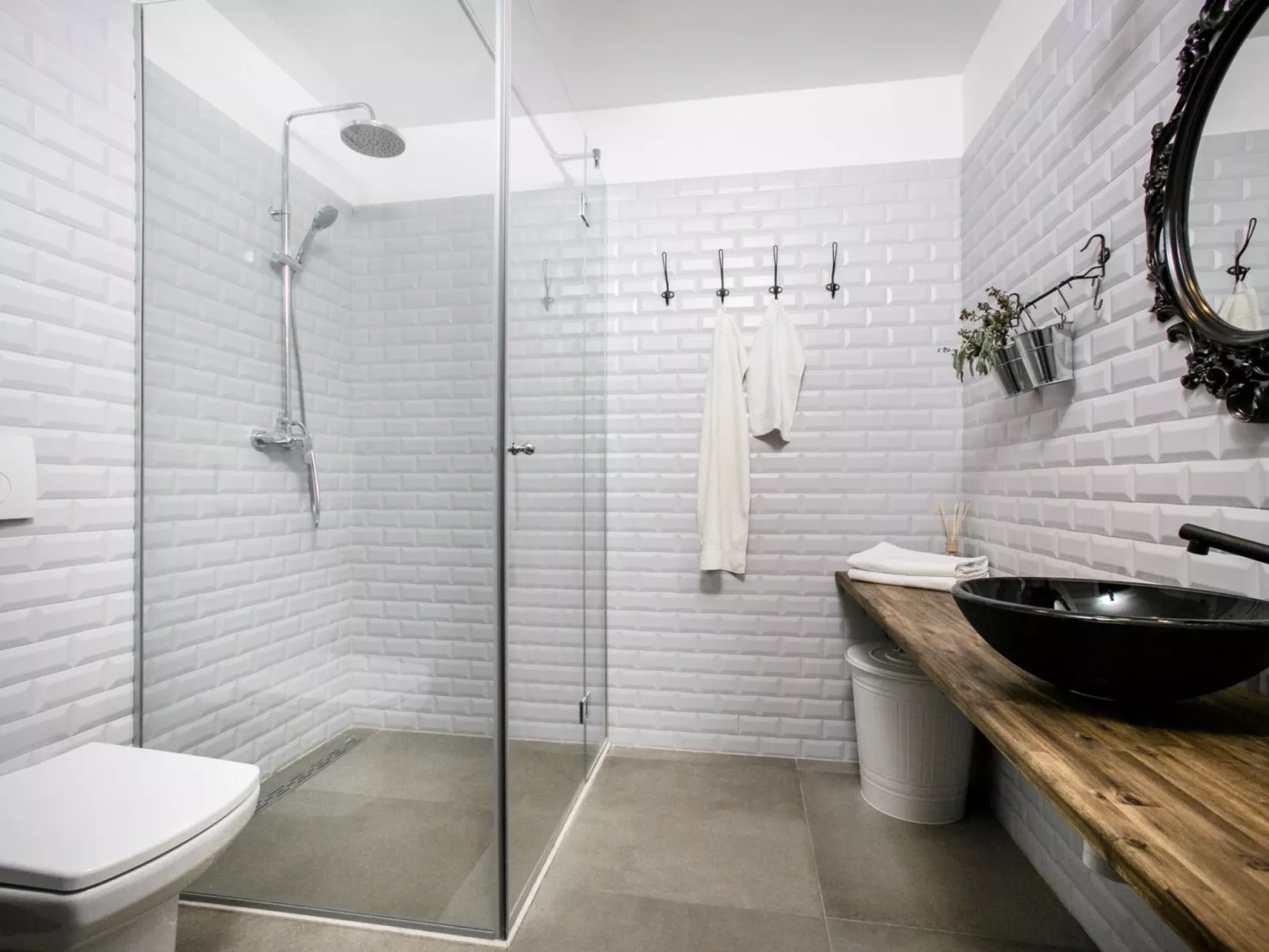 Am Strand "Villa Lori"-Binnen