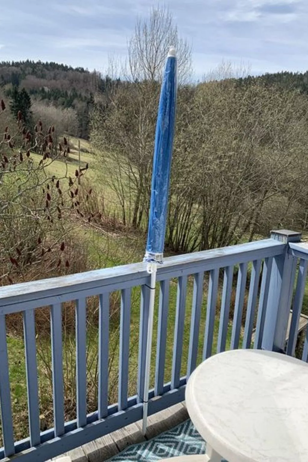 Appartement in Langfurth mit Kleinem Balkon-Buiten