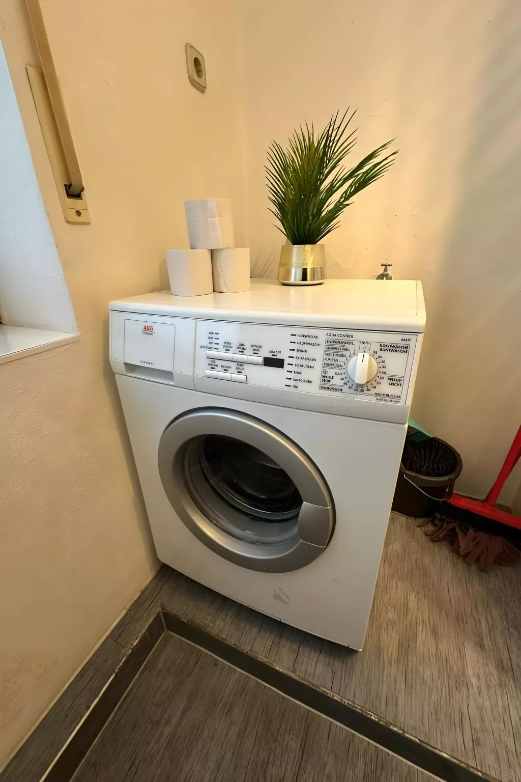 Ap. Ruhe[pause] I-Binnen