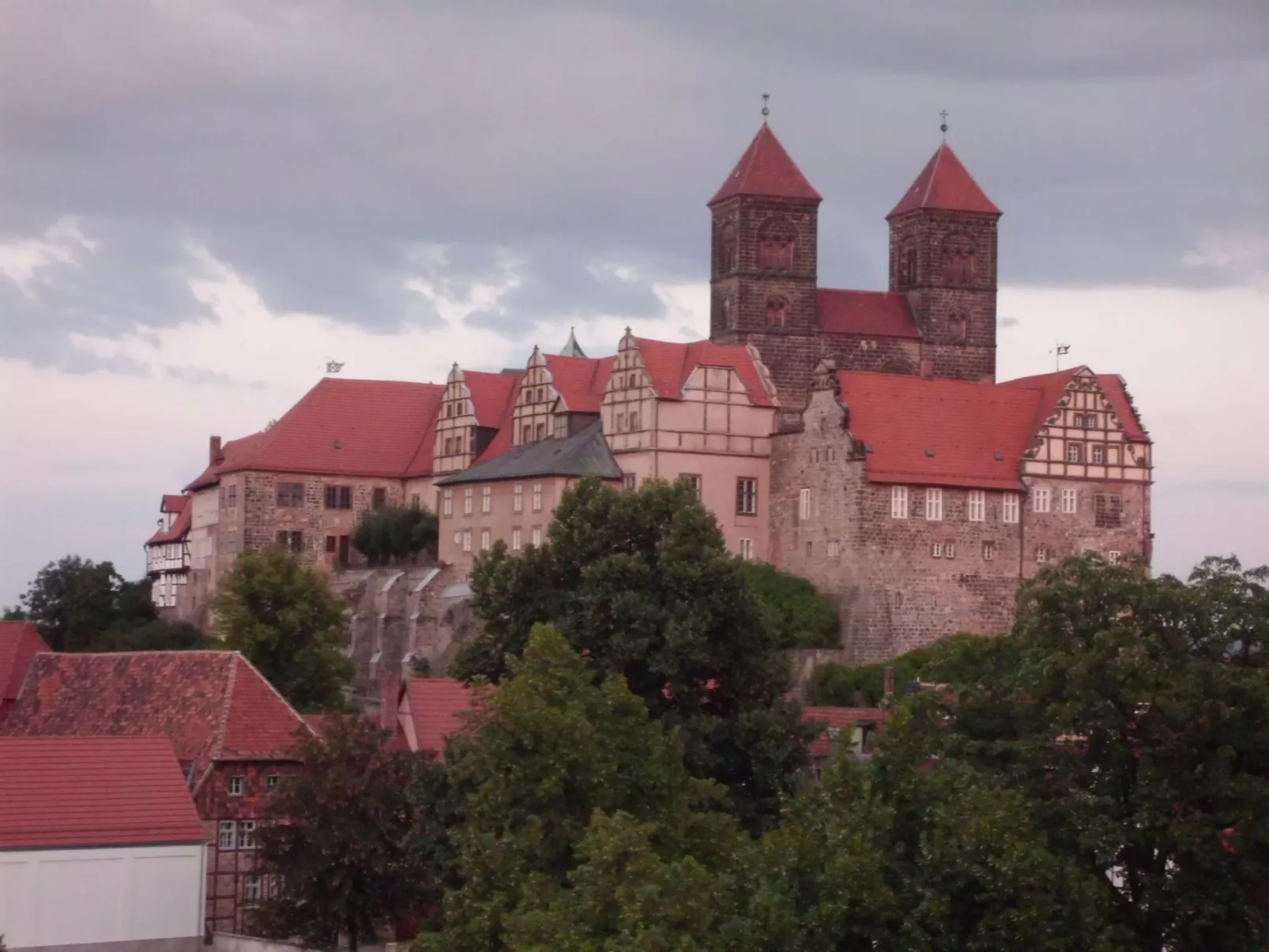 Großes, altes, umfassend saniertes Ferienhaus-Image-tags.info