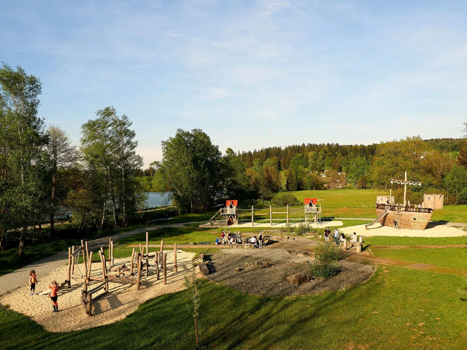 In Waldkirchen mit Garten und Seeblick-Image-tags.info