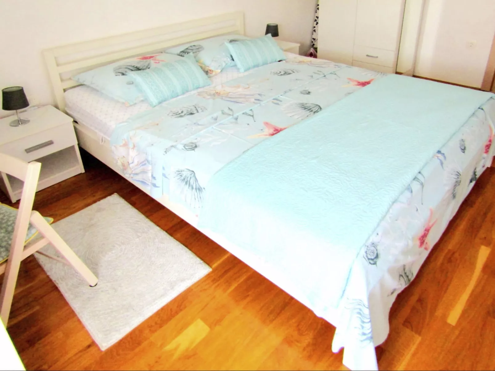 "Split Area Apartment"-Binnen