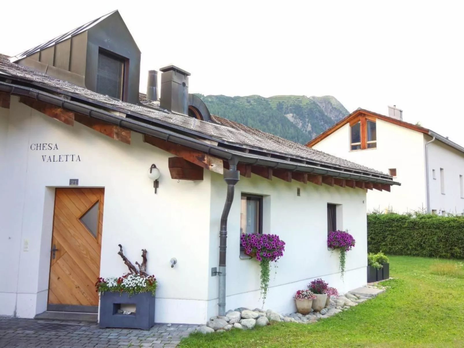 Chesa Valetta-Buiten