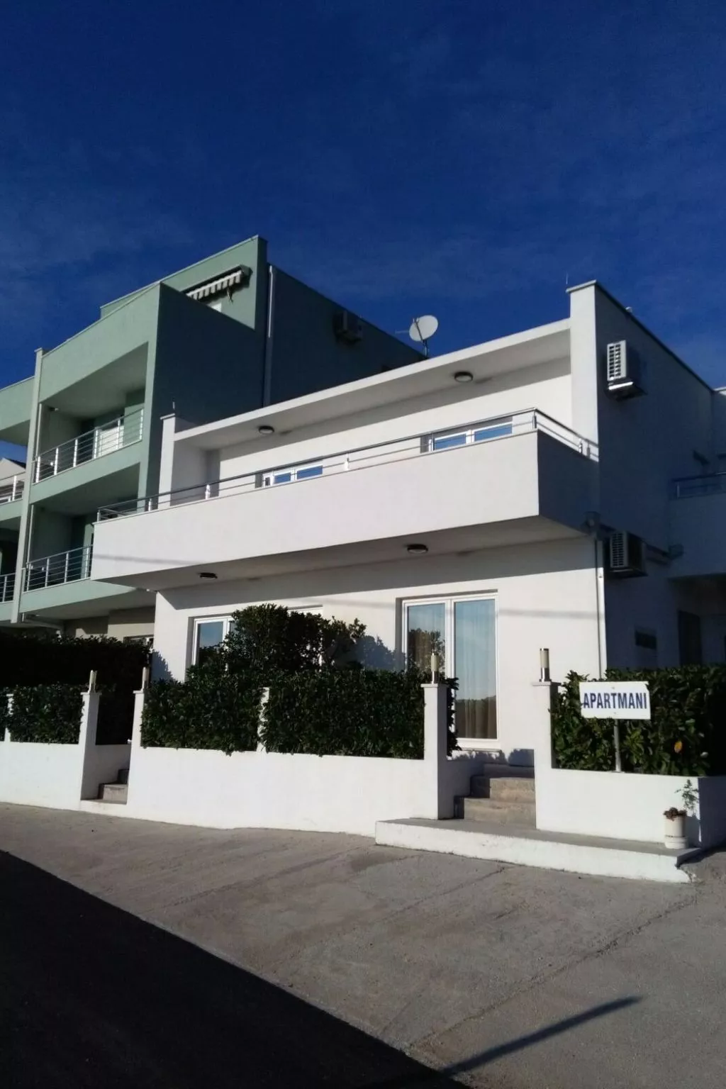 Moderne Ferienwohnung mit Meerblick-Image-tags.info