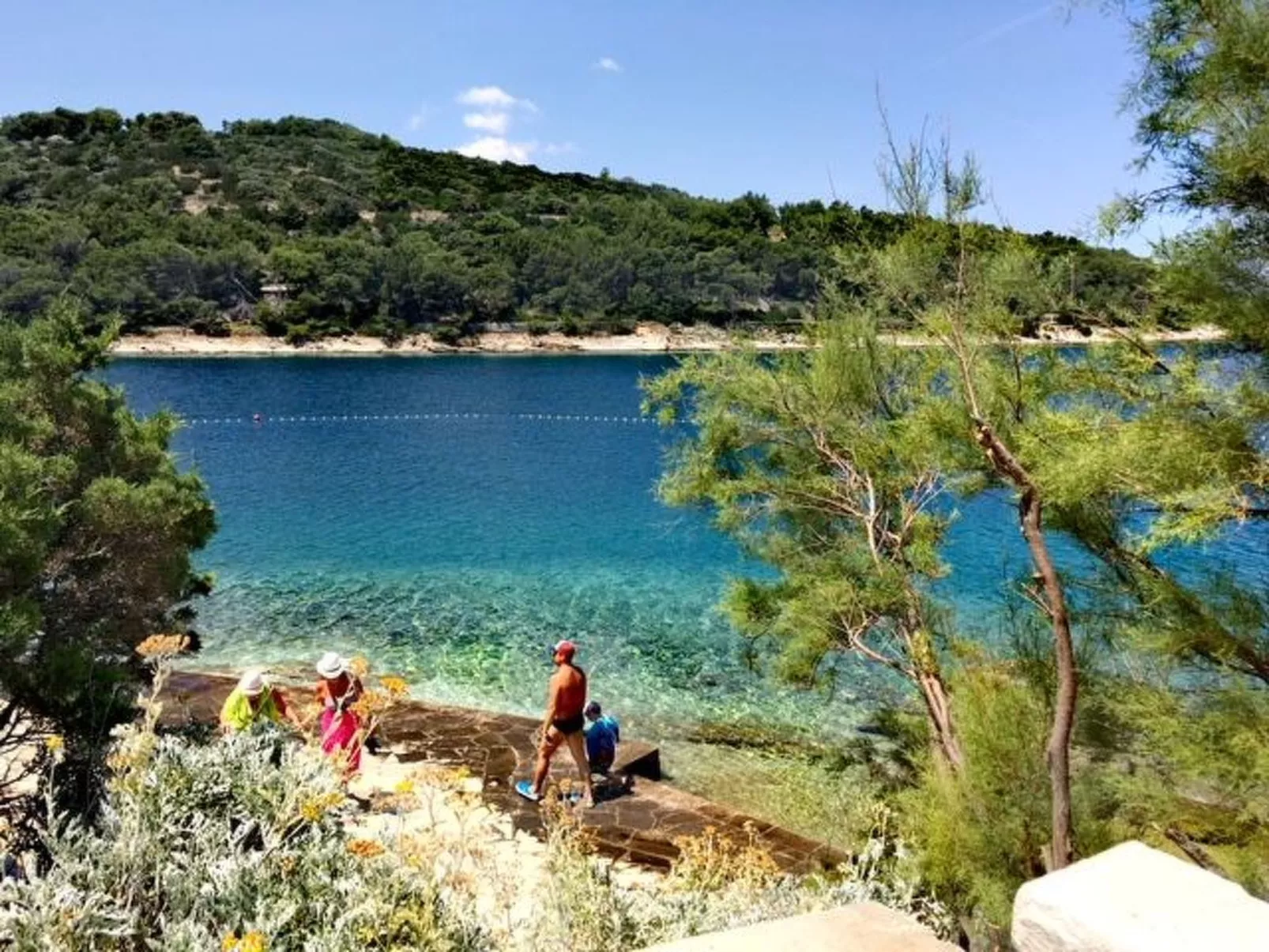 Hütte "Moj mir" mit Blick auf das Wasser-Buiten