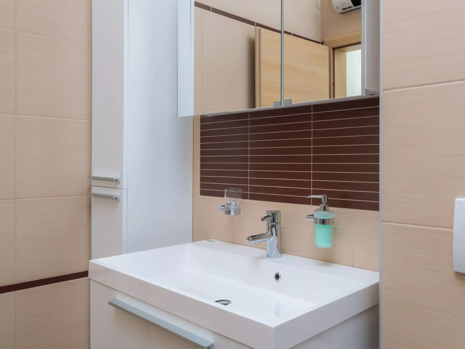 Luxusvilla Jasmin mit Privatpool-Binnen