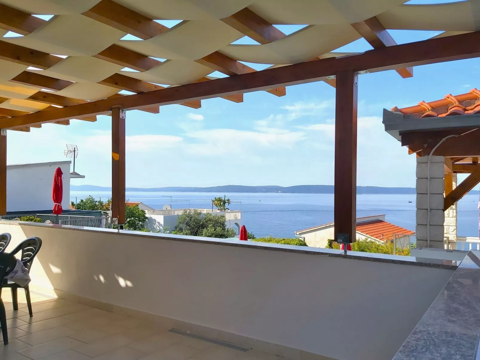 Mit Infinity Pool-Buiten